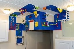 Full-Size-Lego-Wall.jpg